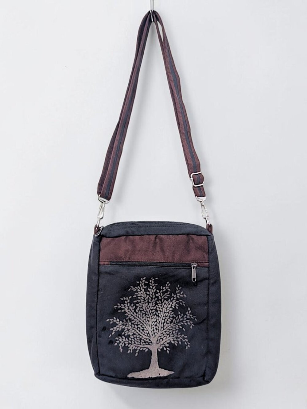 Tree of life artisan made in Nepal 100% cotton boho hippy forest fairy bag NWOT